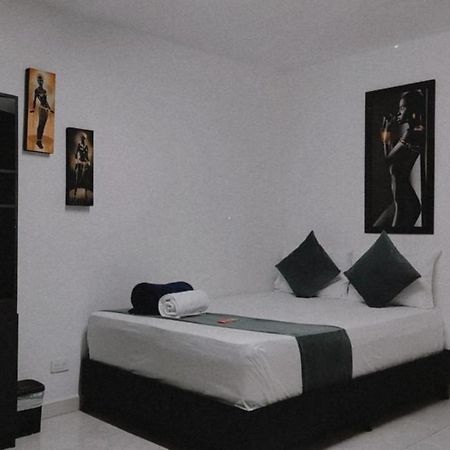 Lleras Place Hotel Medellín Buitenkant foto